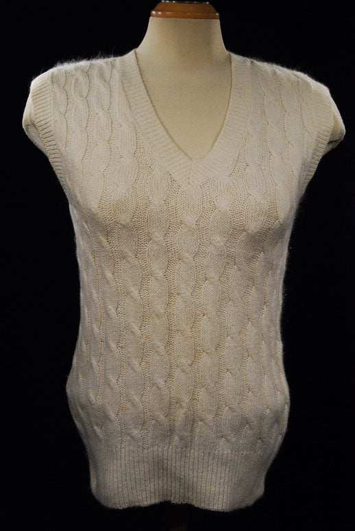 Woman's white silk-cotton-angora cable-knit sweater vest in small size