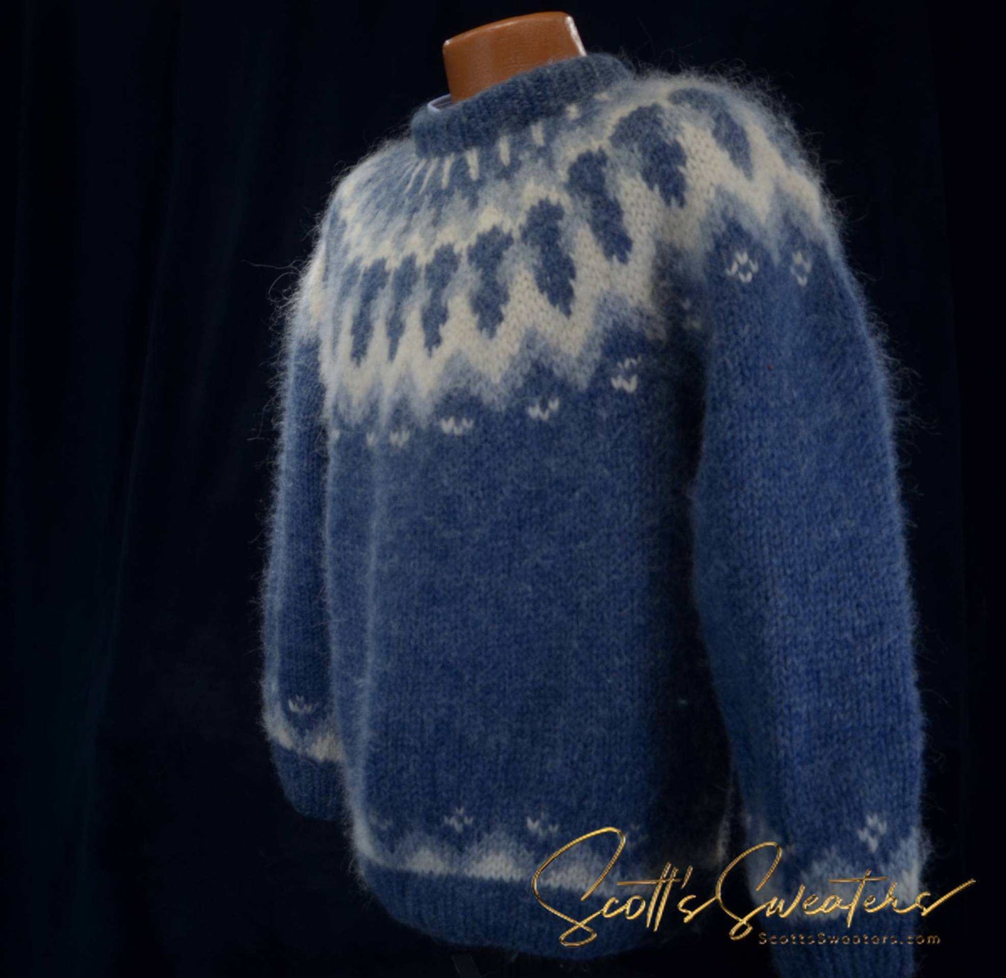Men's Icelandic wool hand-knit blue crewneck sweater with traditional yoke design