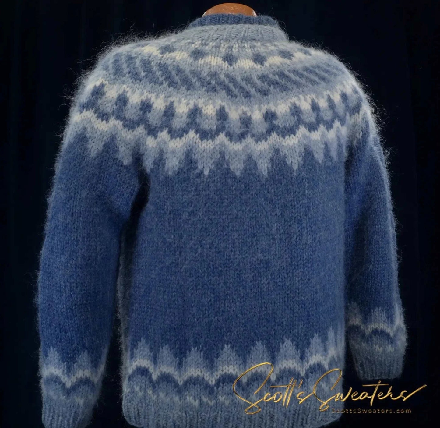 Men's Icelandic wool medium blue crewneck sweater with traditional yoke pattern