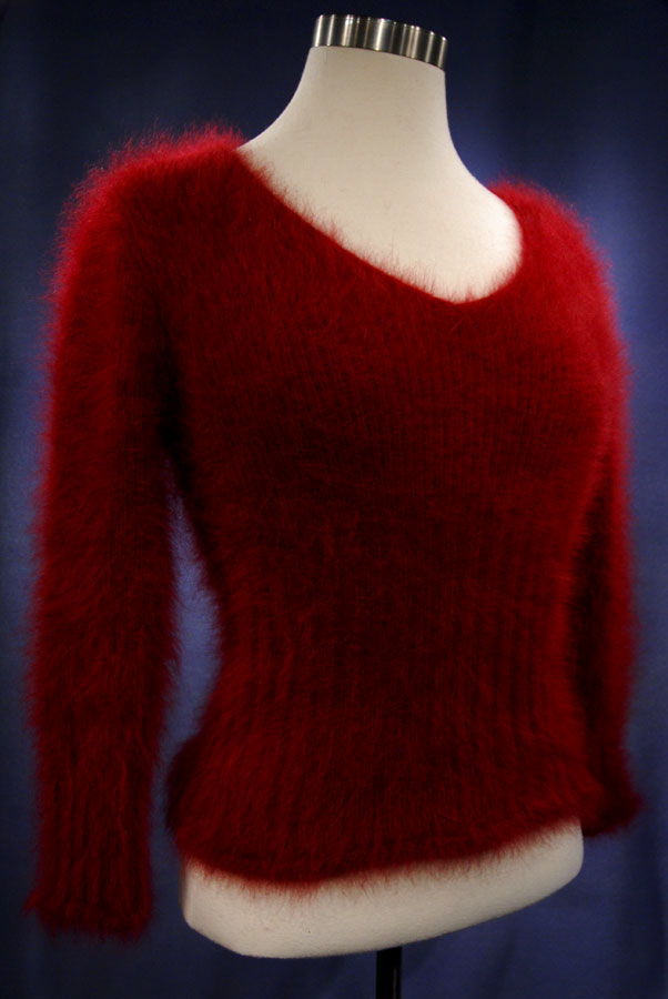 Woman's Sexy Cropped 3/4-Sleeve Angora Sweater