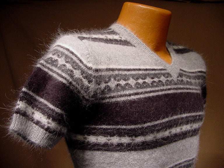 Teen girl's multi-tone grey short-sleeve angora V-neck pullover sweater by Limited Too in size XL/16