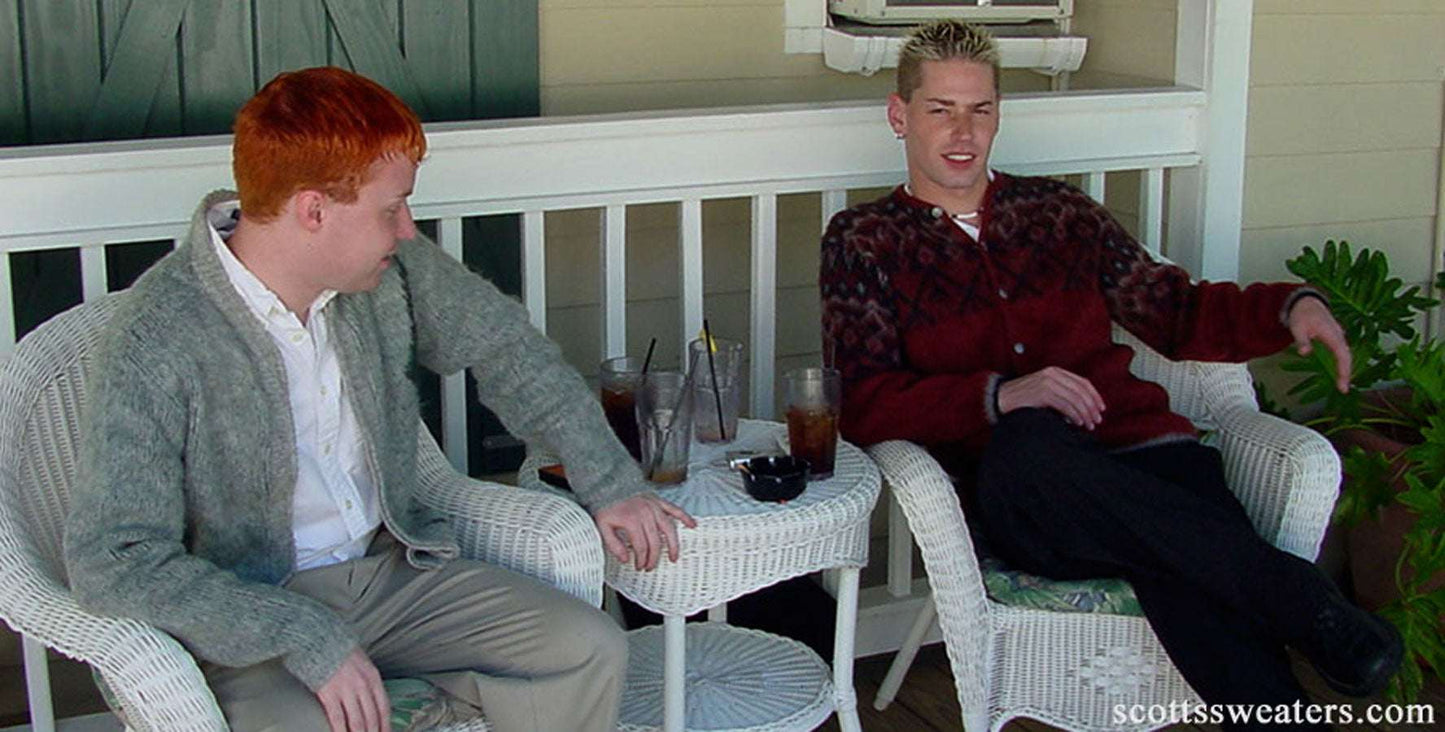 Men's retro zipper-front gray mohair cardigan with diamond design on left breast, size small 42