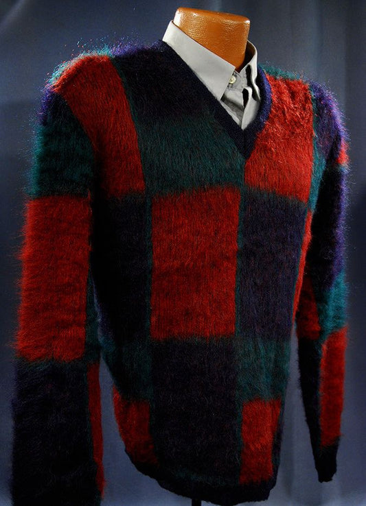 Retro classic original mohair V-neck sweater with blue, red, and green block-pattern by Munsingwear