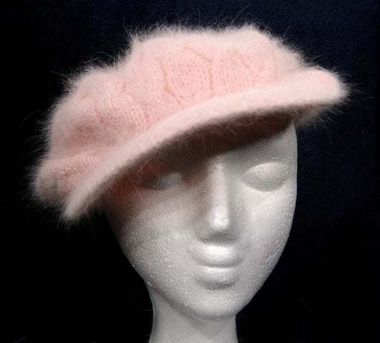 Rosa Angora-Zopfmustermütze für Damen