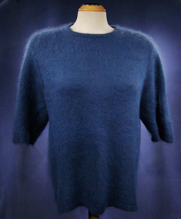 Woman's blue-grey short-sleeved angora sweater by Caslon with round neck, size medium