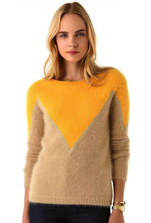 Two-tone angora sweater by Juicy Couture, soft bold pullover design