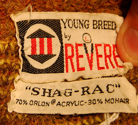 Shag-A-Rac Young Breedのレトロなシャギーチェック柄モヘアVネックセーター - Revere