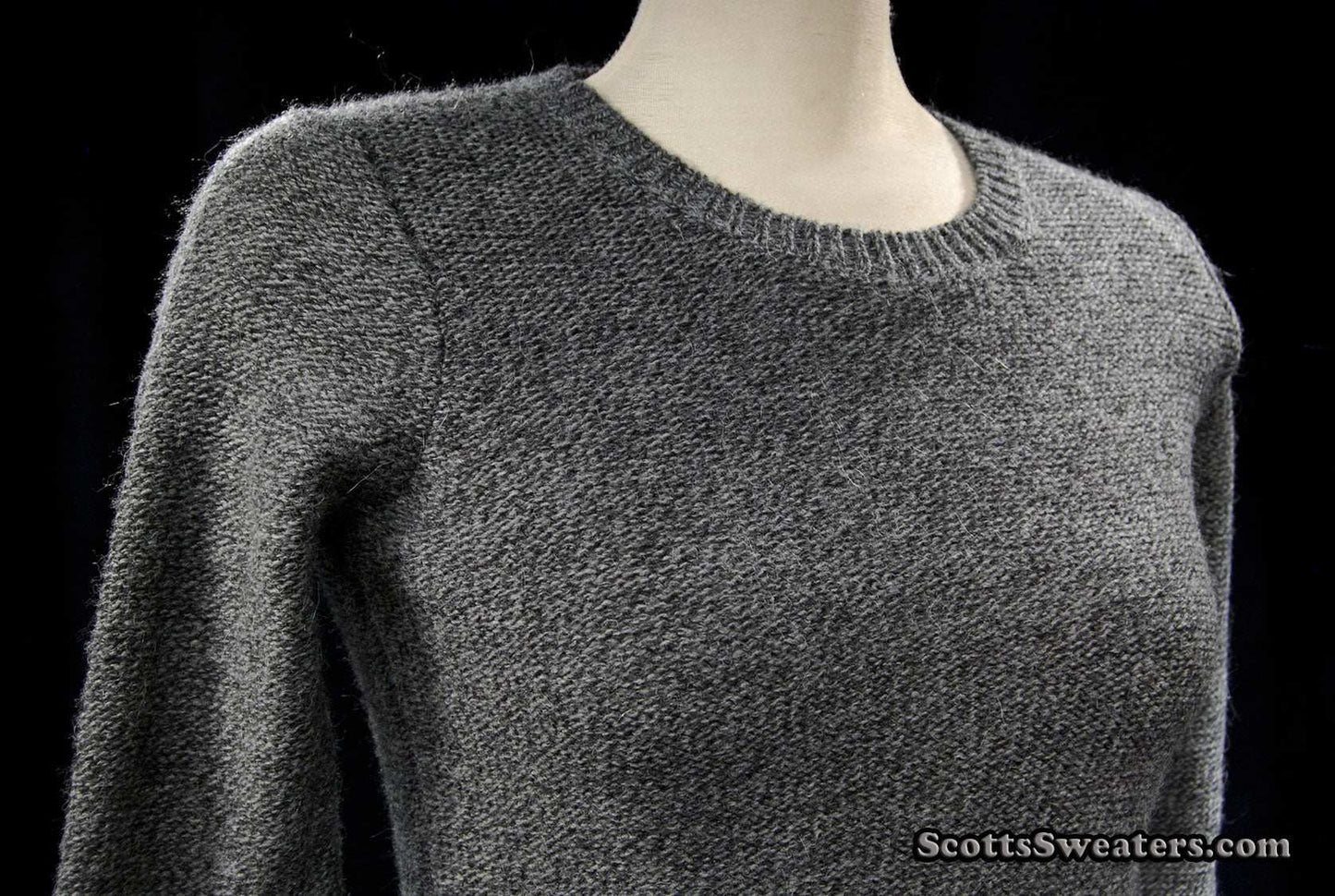 Woman's grey alpaca-merino wool sweaterdress with long sleeves and crew neckline