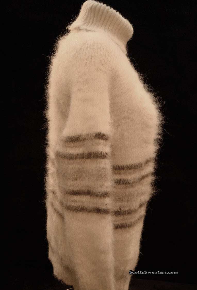 Woman's Icelandic wool turtleneck sweater in natural color by Hilda Ltd, medium size