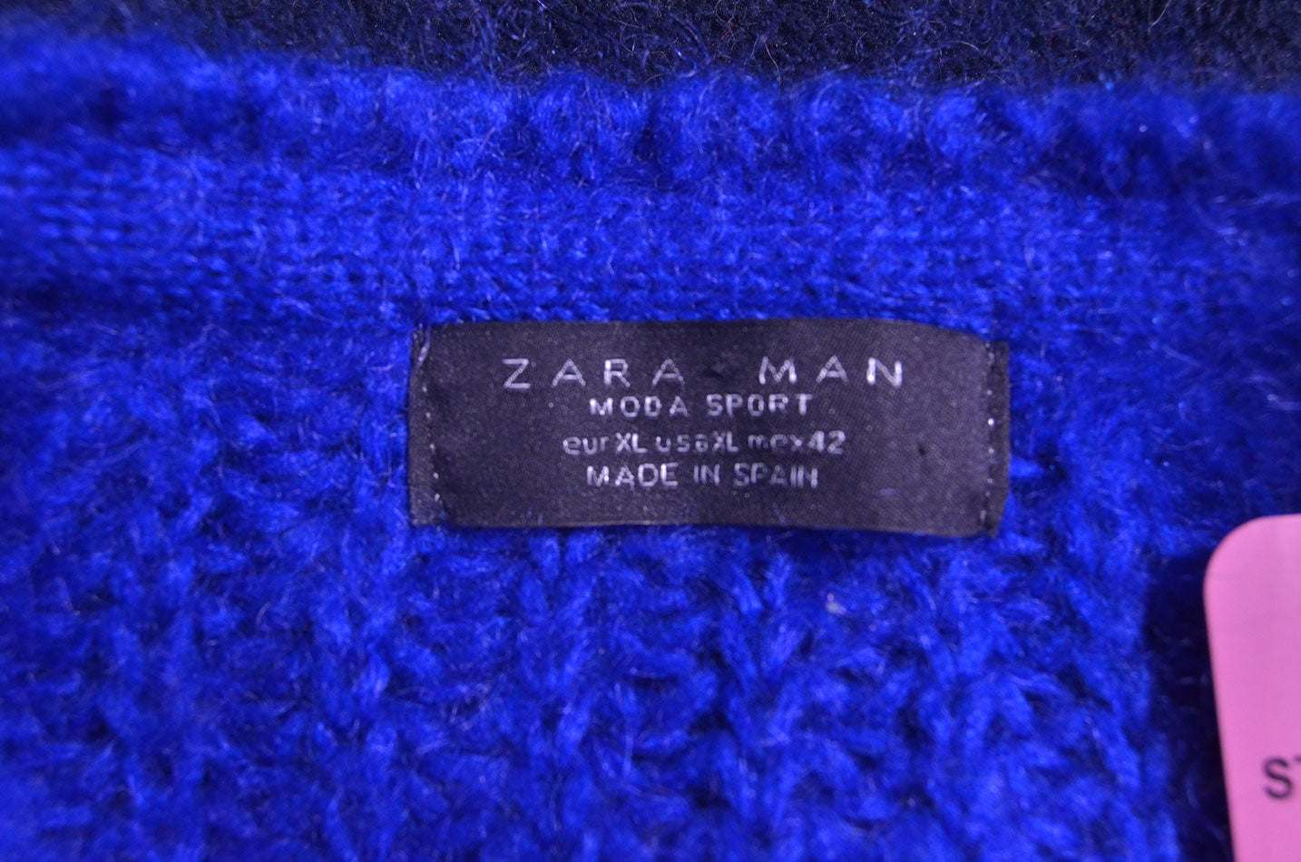 Men's electric-blue hand-knit crewneck mohair-blend sweater by Zara Men Moda Sport in X-Large size