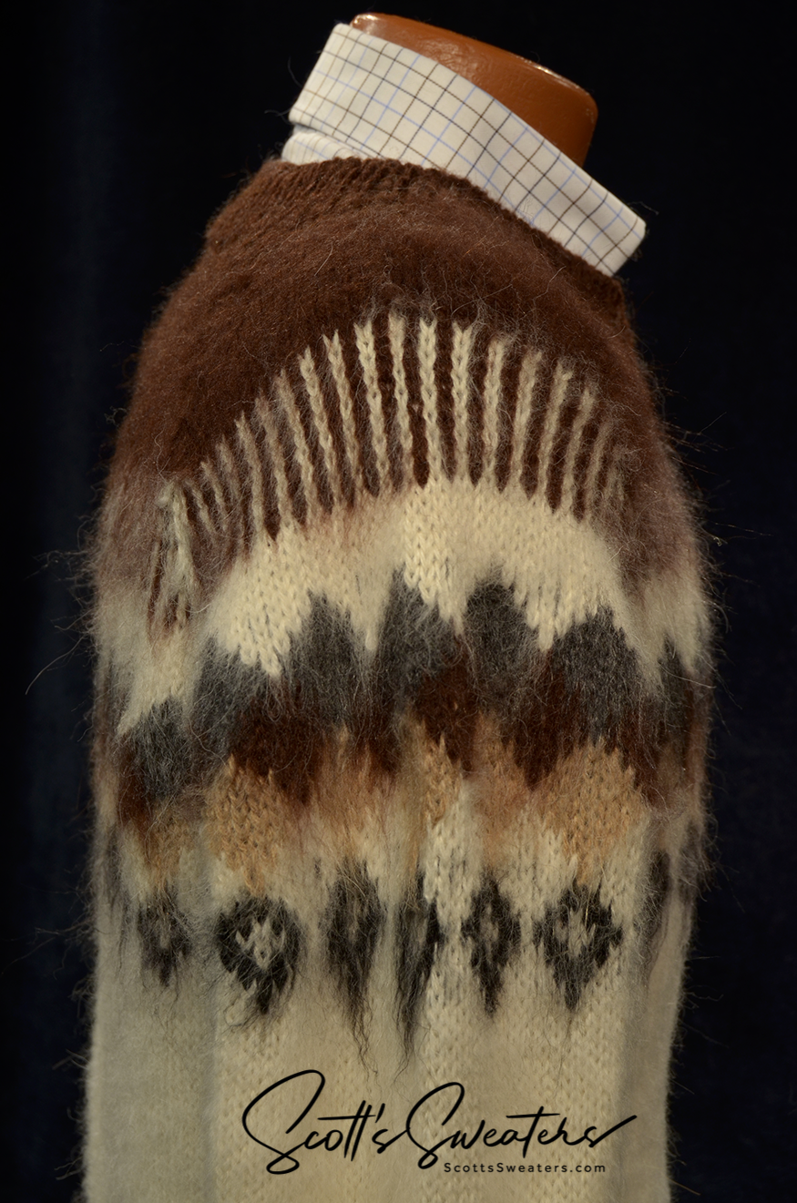 Men's soft alpaca crewneck sweater with white, dark brown, and tan patterned yoke in large size