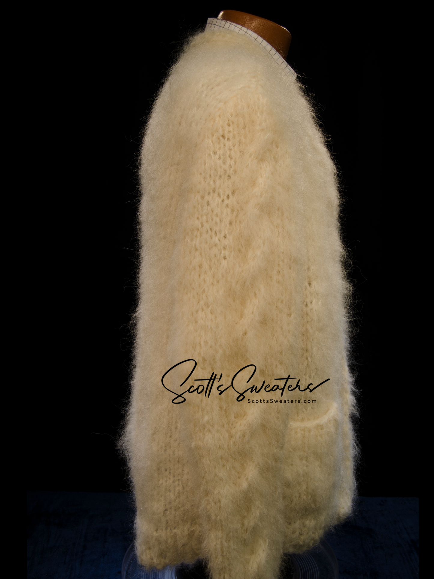 Men's hand-knit mohair and alpaca cardigan sweater with cable-knit design and wooden buttons in 3XL size