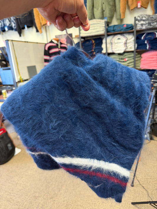 How store sweaters on hanger