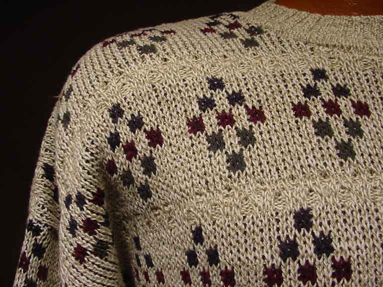 Grayish-brown men's retro crewneck sweater with green and red design by Towncraft, size large (48)