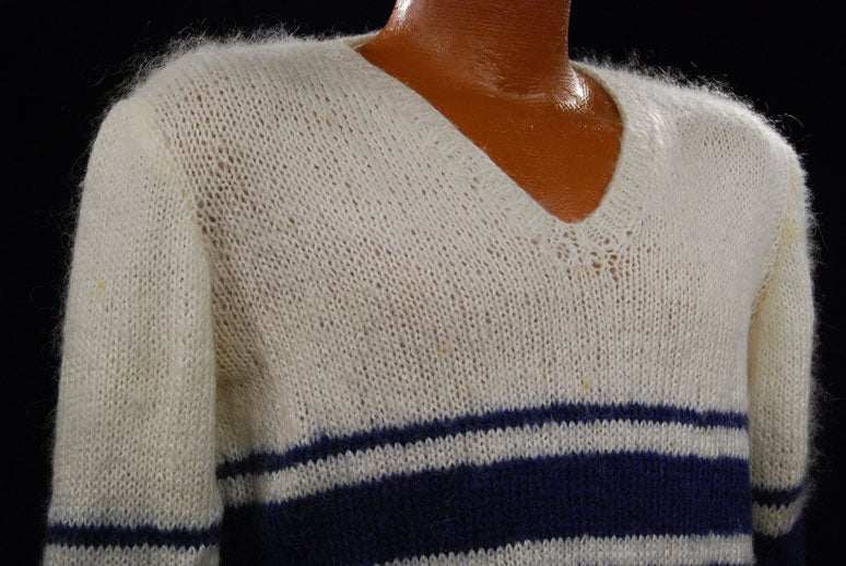 Men's white faux-mohair V-neck sweater with blue chest stripes, small size, hand-knit textured pullover