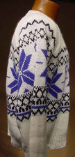 Men's snowflake retro crewneck sweater in white with blue design by Alfredo, medium size