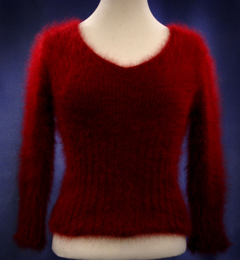 Woman's Sexy Cropped 3/4-Sleeve Angora Sweater