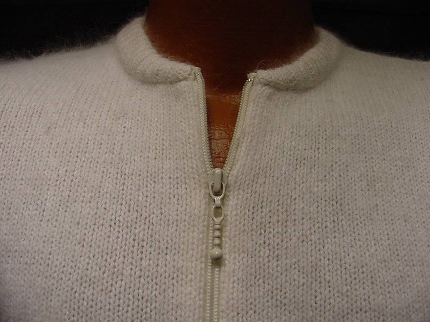 Teen girl's cropped natural white silk-angora cardigan sweater with front zipper in medium size