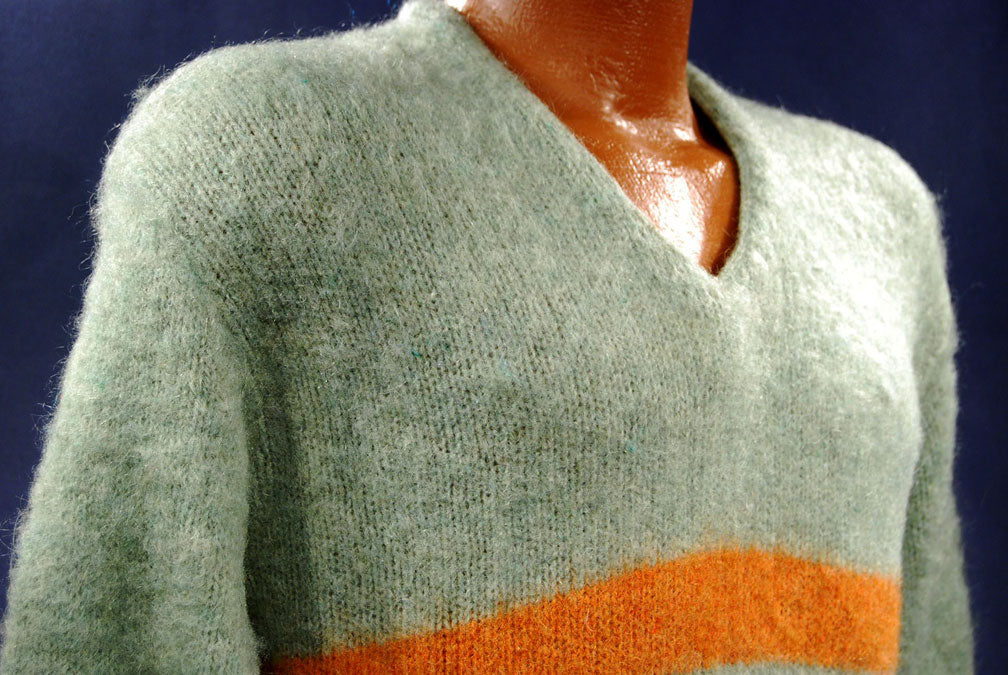Retro Hellgrüner Mohair-Pullover mit V-Ausschnitt