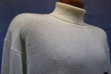 White men's cashmere turtleneck sweater by Sean John, XL size