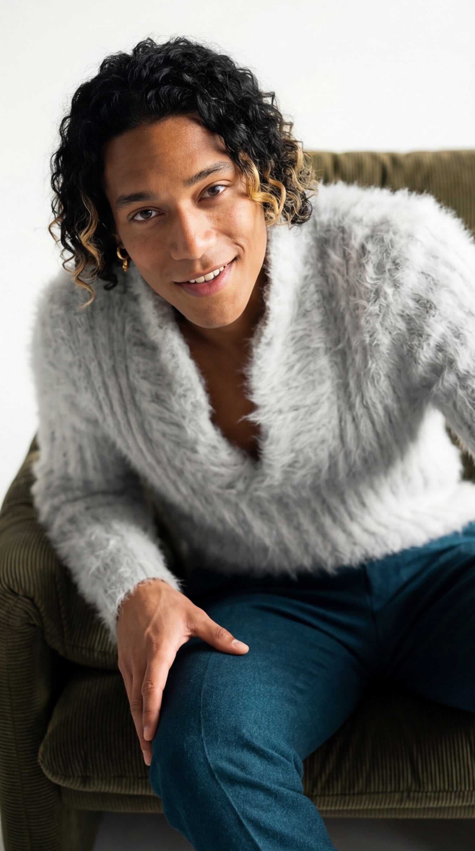 Men's GUCCI shawl-neck angora sweater in luxurious design and rare style