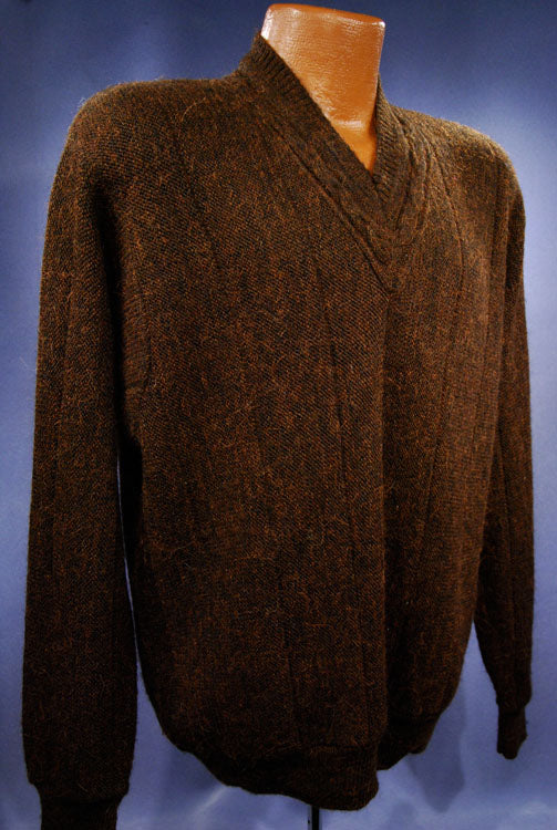 Weicher bronzefarbener Alpaka-Pullover mit V-Ausschnitt für Herren