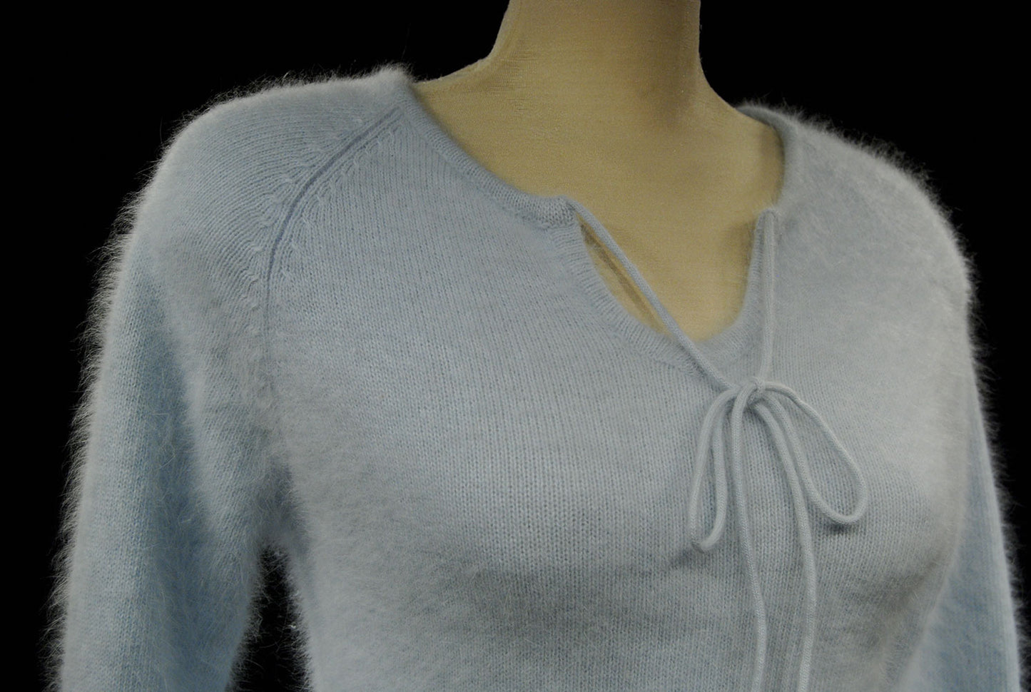 Angora-Pullover mit Schluppenkragen für Damen