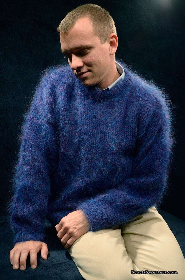 Men's navy-blue Scottish mohair crewneck sweater by Lairds of Scotland, medium size
