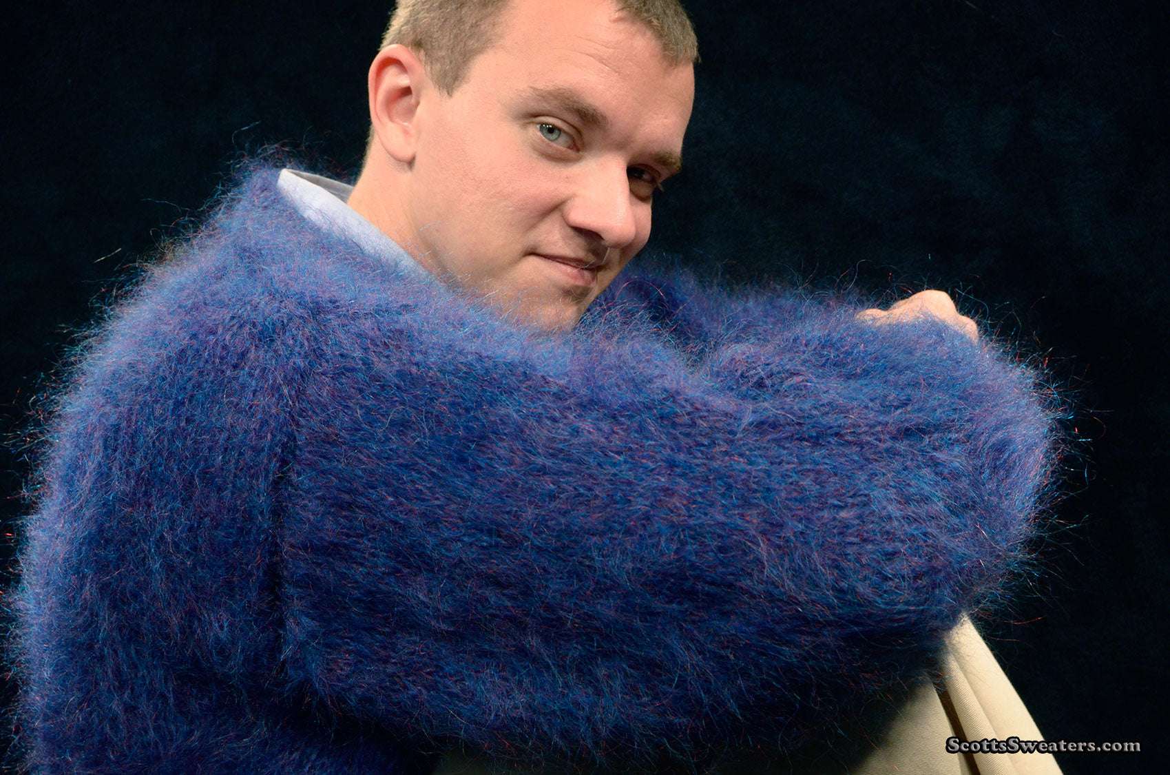 Men's navy-blue Scottish mohair crewneck sweater by Lairds of Scotland in medium size