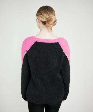 Two-tone angora sweater by Juicy Couture soft pullover design