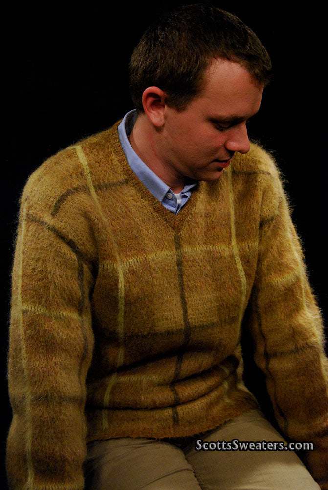 Golden plaid retro shaggy mohair V-neck sweater by Shag-a-Rac Young Breed Revere in small/medium size