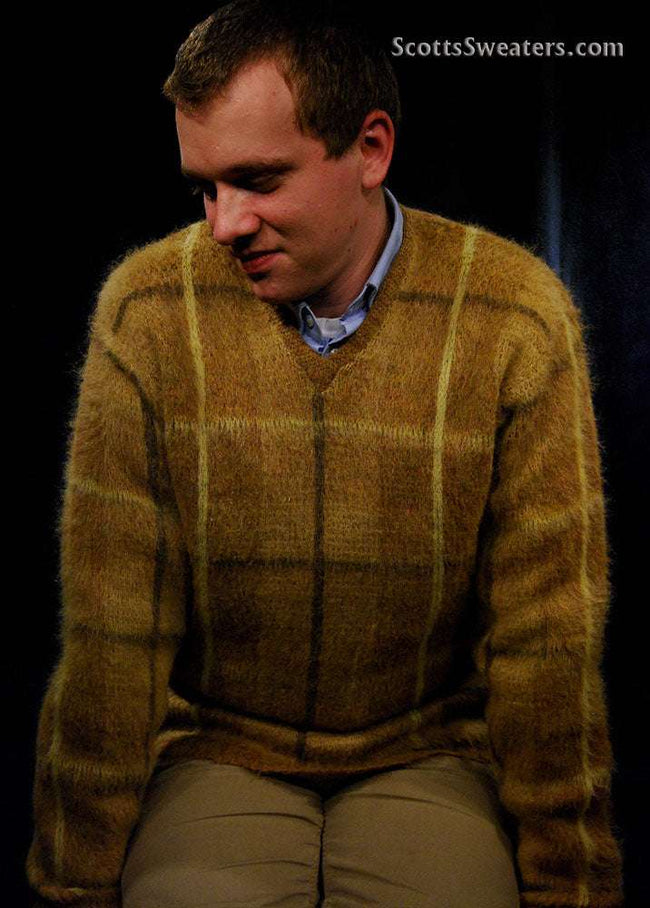 Golden retro shaggy plaid mohair V-neck sweater by Shag-a-Rac Young Breed Revere in small/medium size