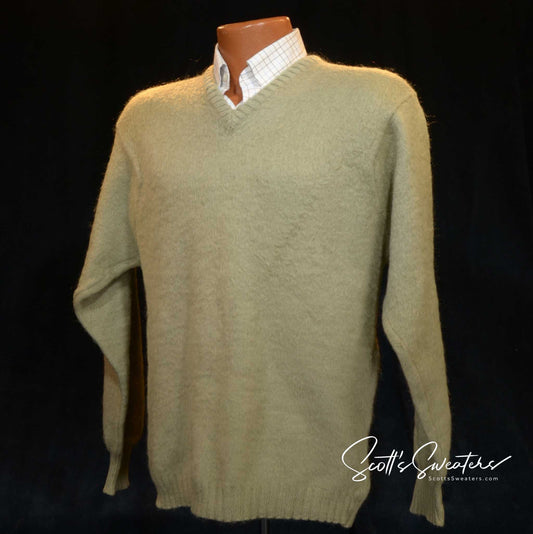 Men's Retro Mohair Sweater sage-green fuzzy V-neck size XL vintage style