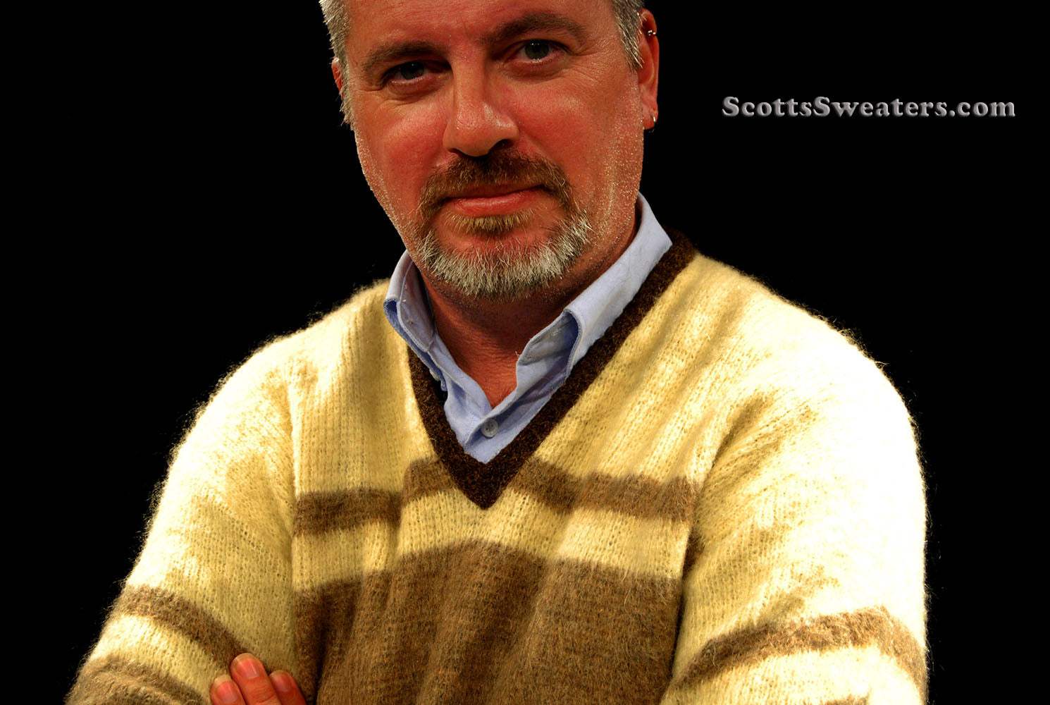 Retro Classic Original two-tone beige mohair V-neck sweater by Hamburgers Menswear Baltimore