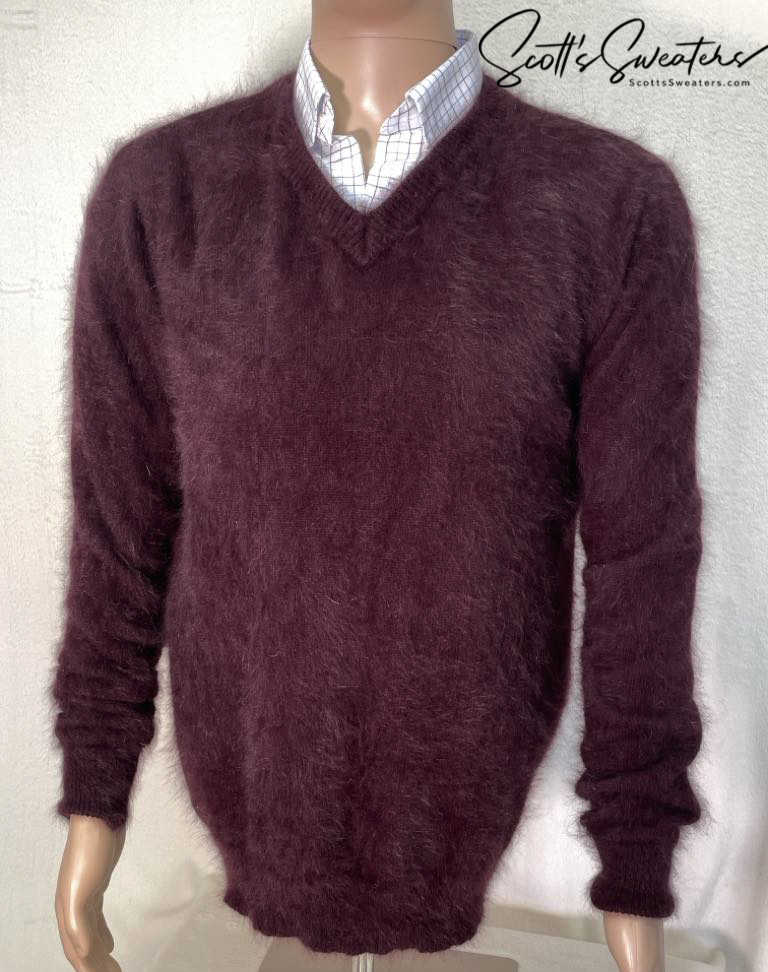 Men's ultra-soft angora V-neck sweater in white, luxurious and warm
