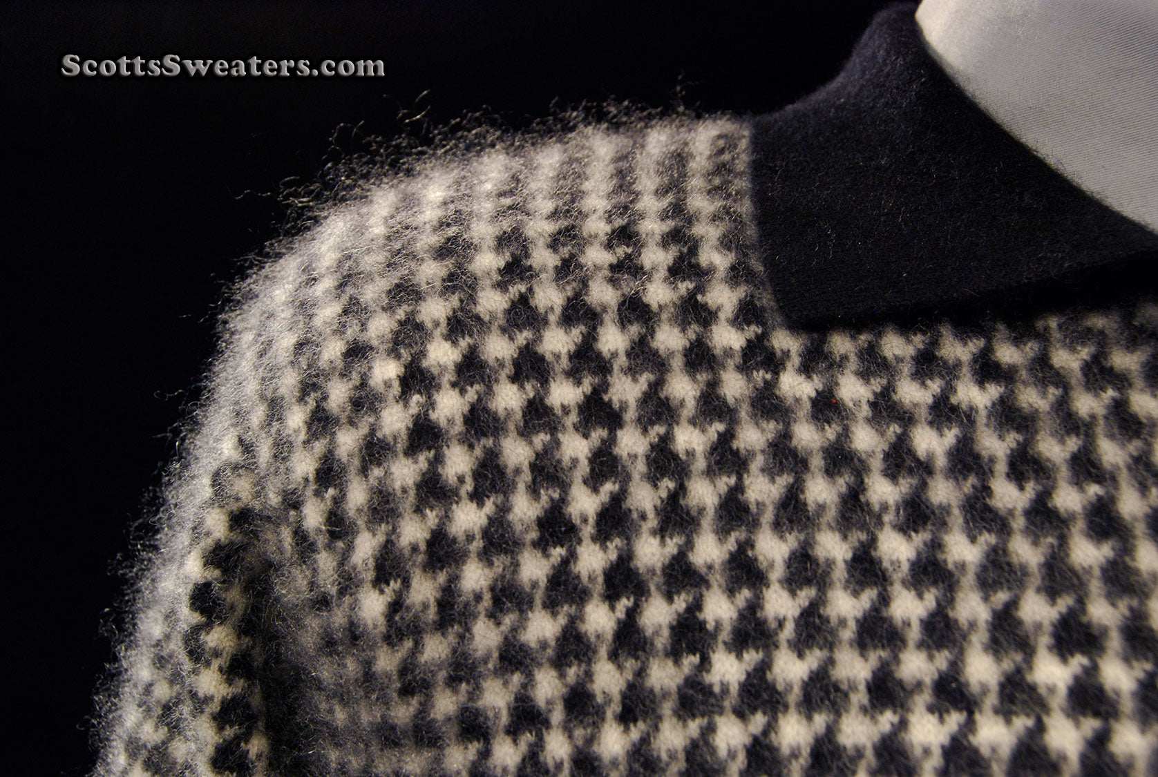 Men's black and white checkered cashmere polo-neck sweater by Forte Prive in X-Small/Small size