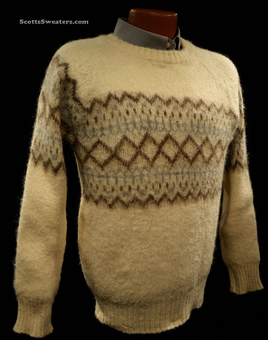 Herrenpullover aus isländischer Wolle mit Rundhalsausschnitt von GE-KA