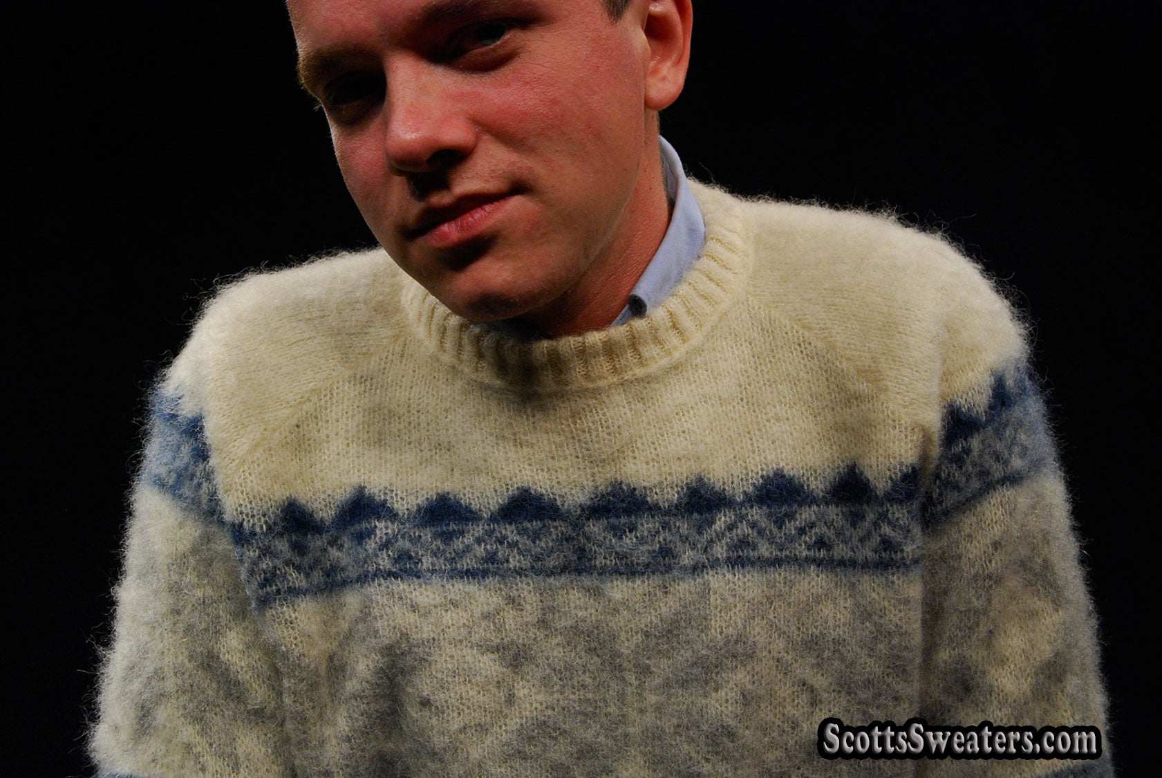 Ivory Icelandic wool crewneck sweater with blue snowflake design by Samband of Iceland medium size