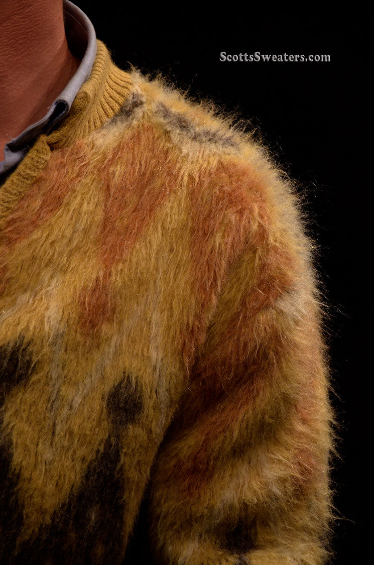 Goldener Retro-Mohair-Cardigan für Herren von Brian MacNeil Sportswear