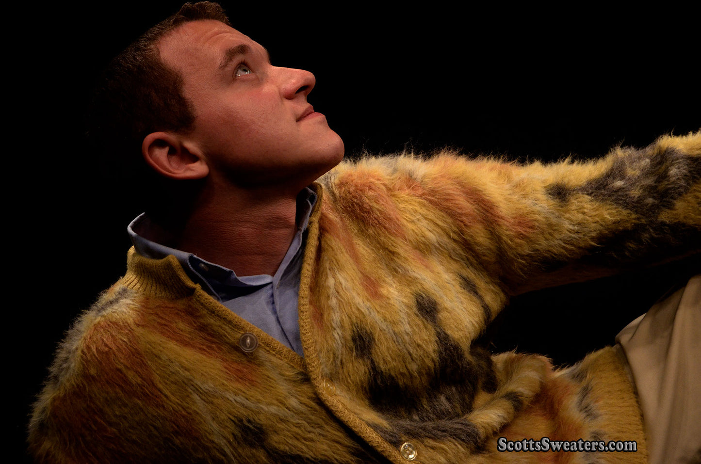 Goldener Retro-Mohair-Cardigan für Herren von Brian MacNeil Sportswear