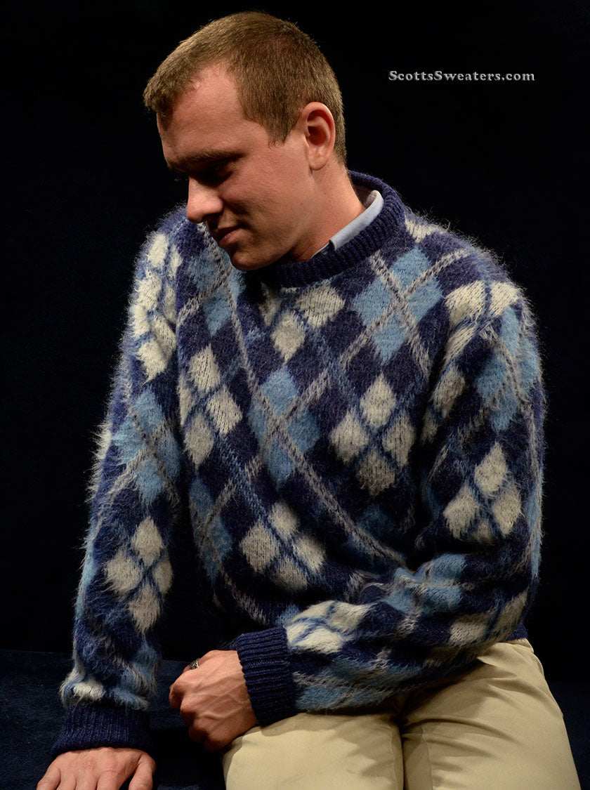Blue retro argyle shaggy mohair crewneck sweater medium size