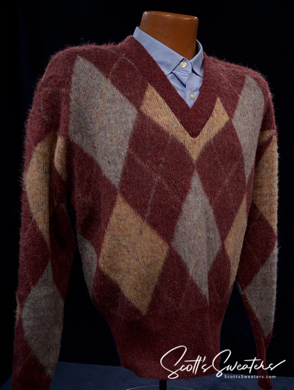 Retro shaggy argyle mohair V-neck sweater in three colors by Munsingwear