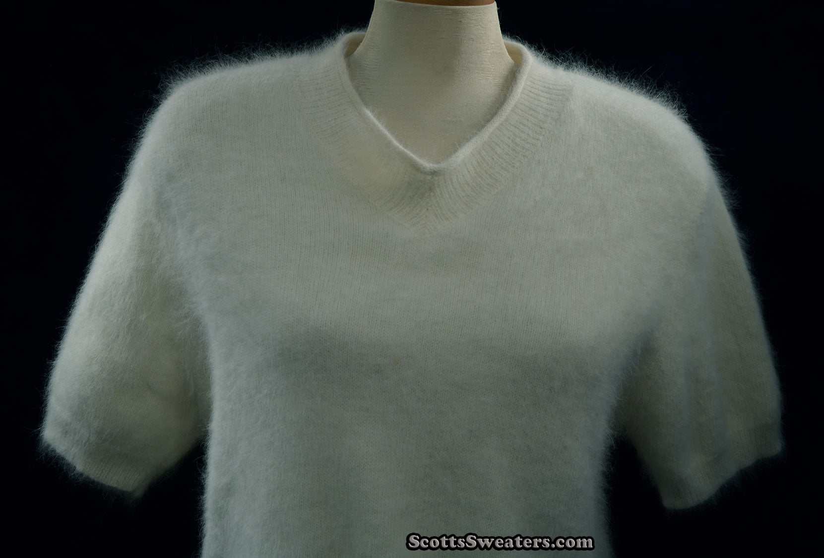 Woman's white short-sleeved V-neck angora sweater by Just Clothes Small-Medium size