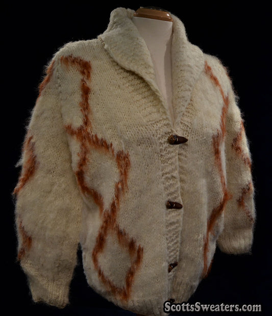 Handgestrickter Damen-Cardigan aus flauschiger Nepalwolle