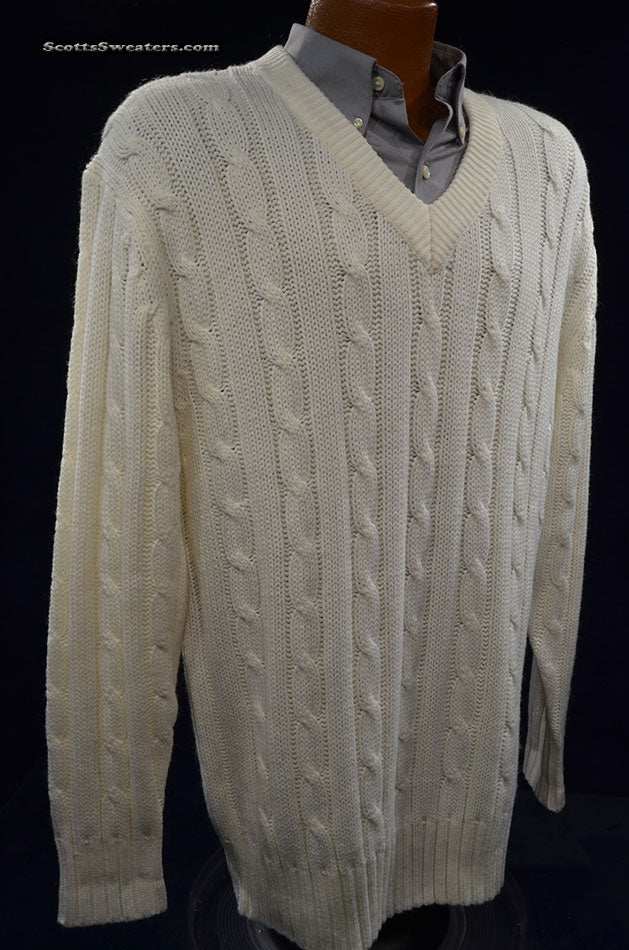 Men's classic UK cricket V-neck pullover sweater by Fearnley, size Large/X-Large, pre-owned