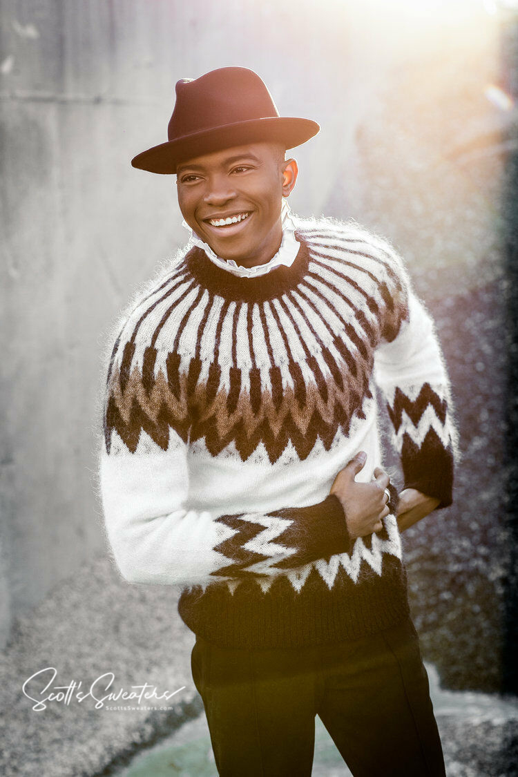 Men's crewneck mohair sweater in white and burgundy from Erdem x H&M collaboration