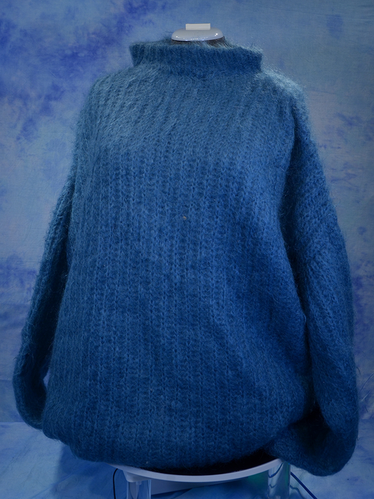 Men's 7XL aqua-green hand-knit mohair crewneck sweater with three-fold height rib-knit neck