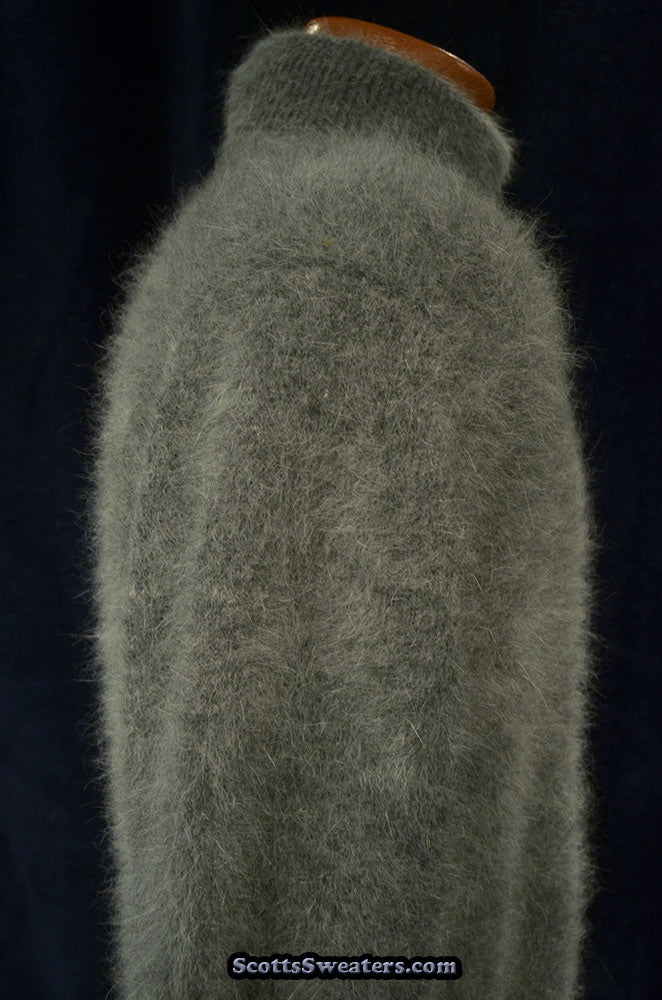 【HI FI FNK】Del Angora Turtle Neck Men's Ultra-Soft Angora Turtleneck Sweater – Scott's Sweaters