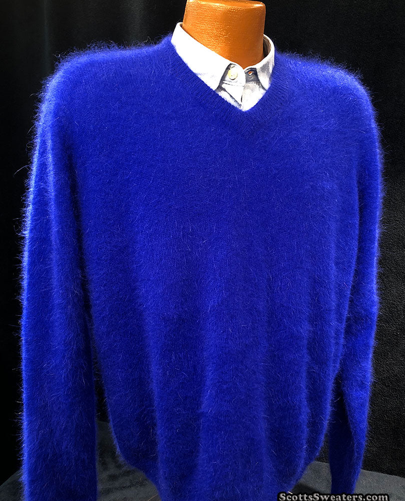 Ultraweicher Angora-Pullover mit V-Ausschnitt für Herren