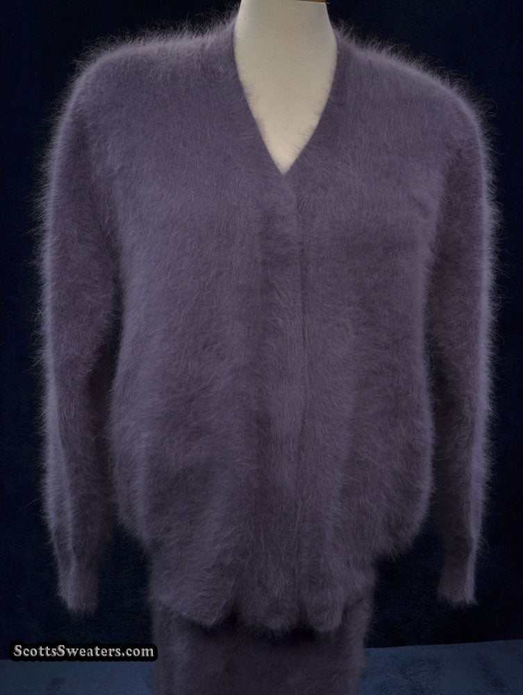Cinereous-grey 3-piece angora cardigan set with short and long skirts, medium size